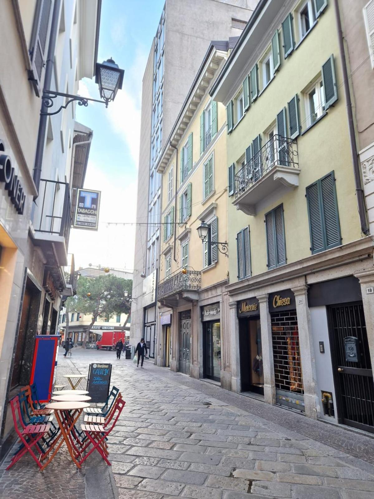 Lecco Holiday Apartment Dış mekan fotoğraf
